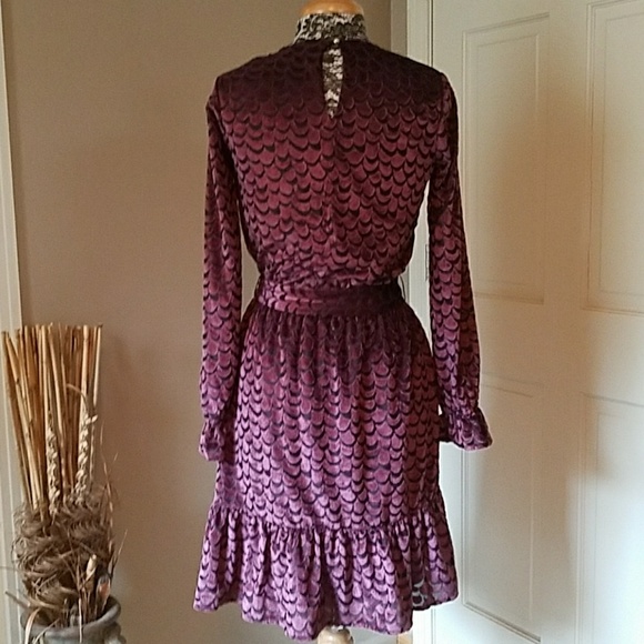Michael Kors burgundy belted dress, size S - Picture 3 of 4